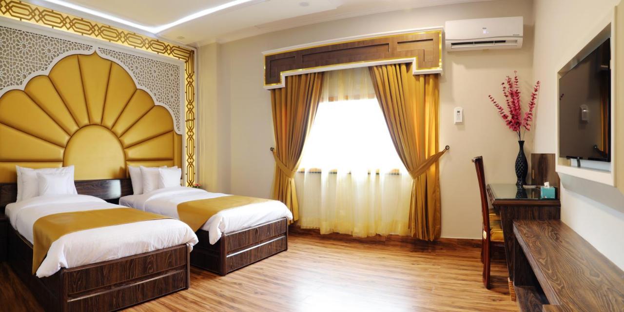 Mughal Mahal Hotel Gujranwala Eksteriør billede